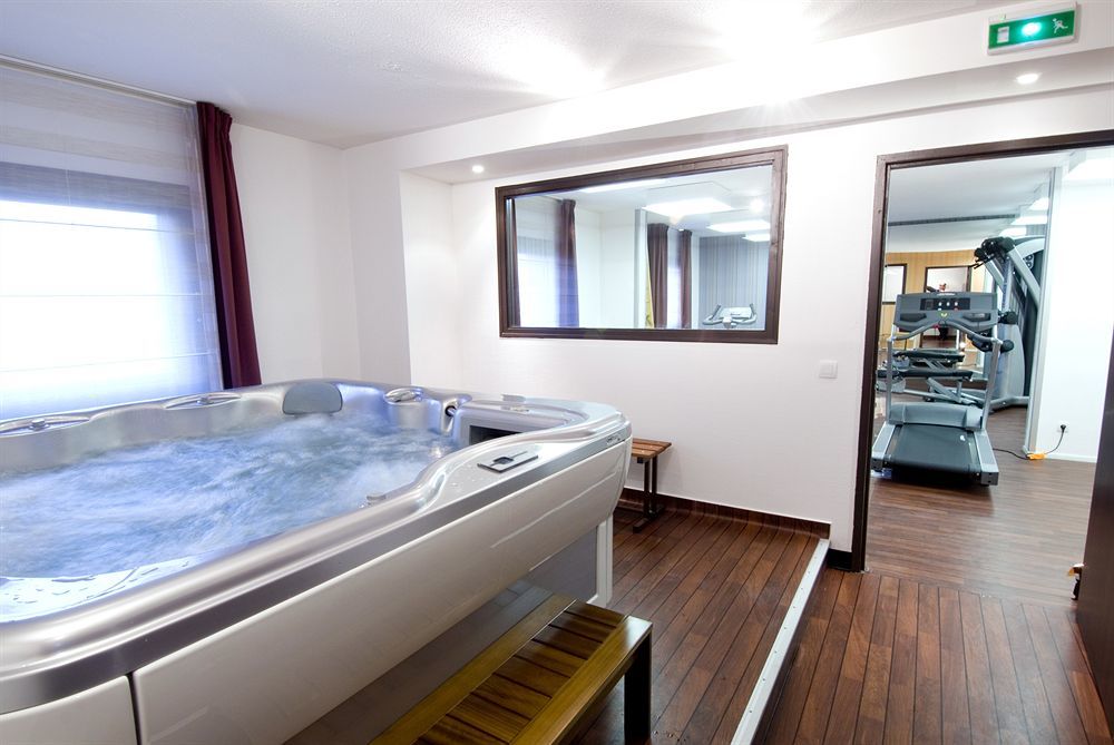 Canal Suites Pantin Eksteriør bilde